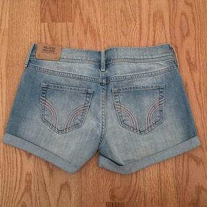 Hollister Shorts - Denim Shorts Hollister Shorts - Denim Shorts